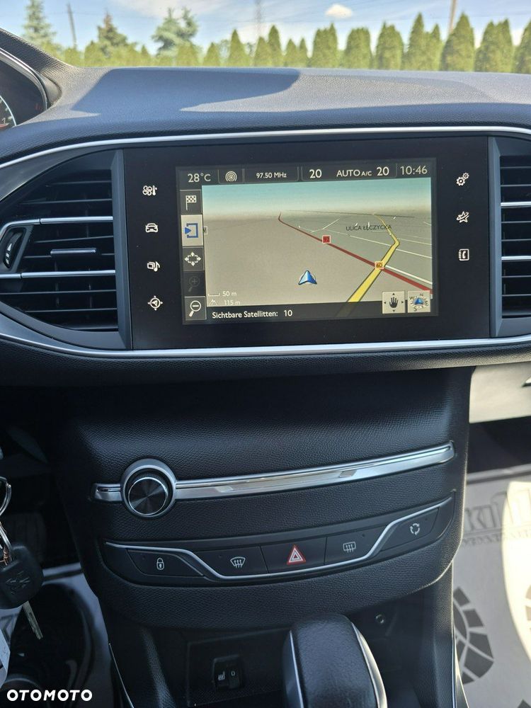 Peugeot 308 - 30