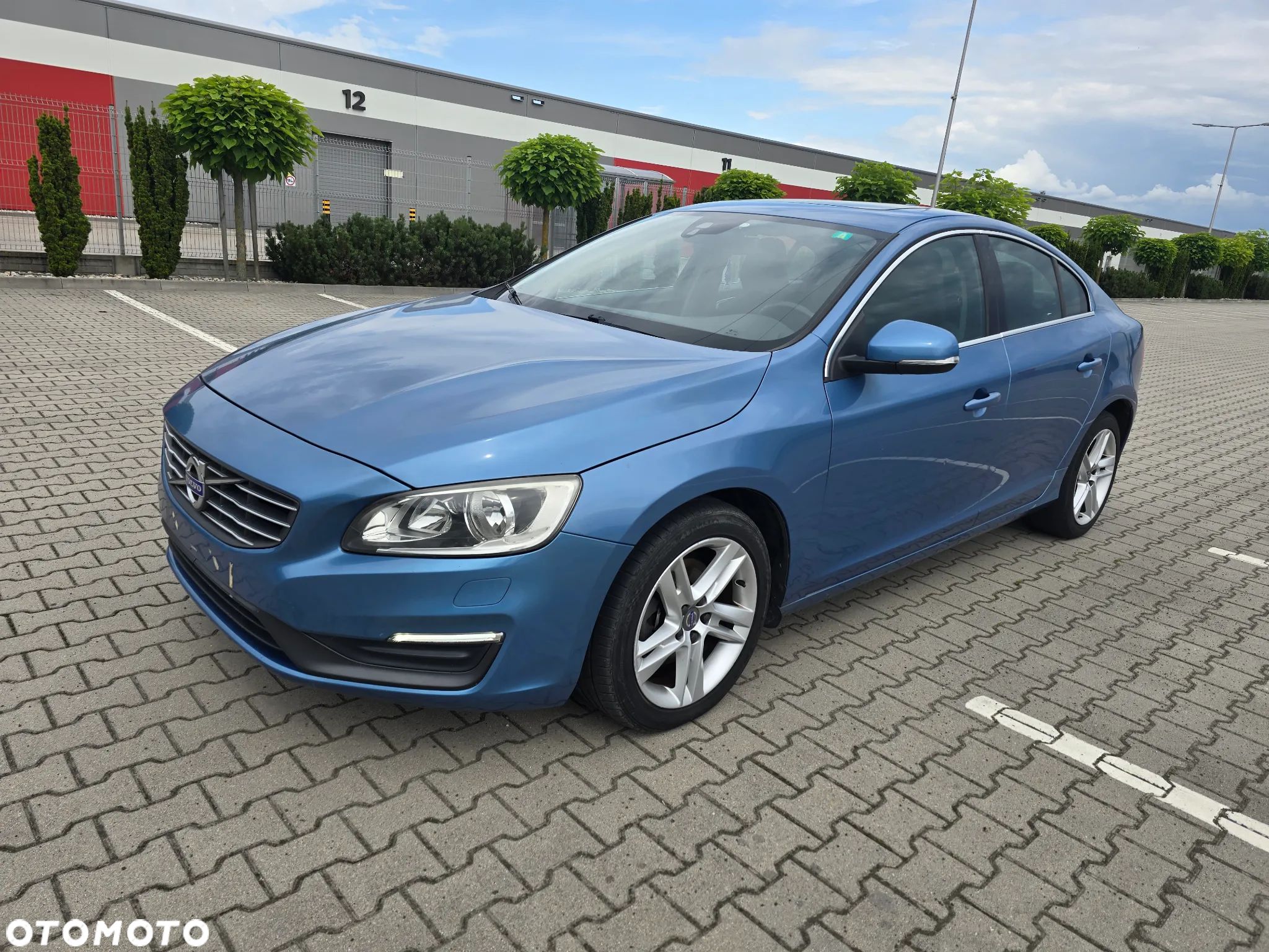 Volvo S60 D3 Momentum - 1