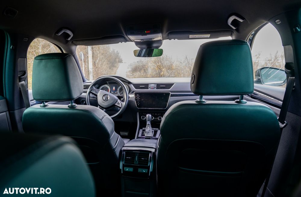 Skoda Superb 2.0 TSI 4X4 DSG L&K - 10