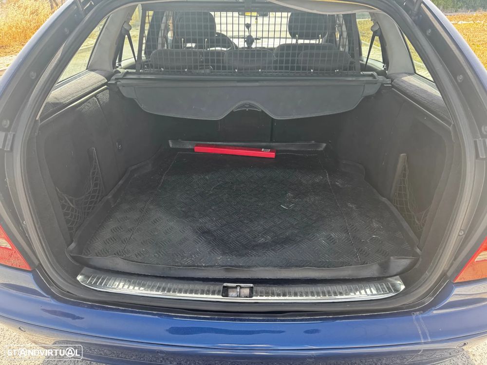 Mercedes-Benz C 220 CDi Classic Aut. - 11