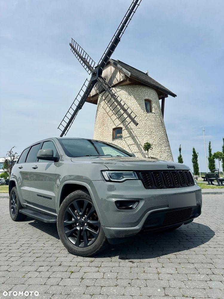 Jeep Grand Cherokee - 3