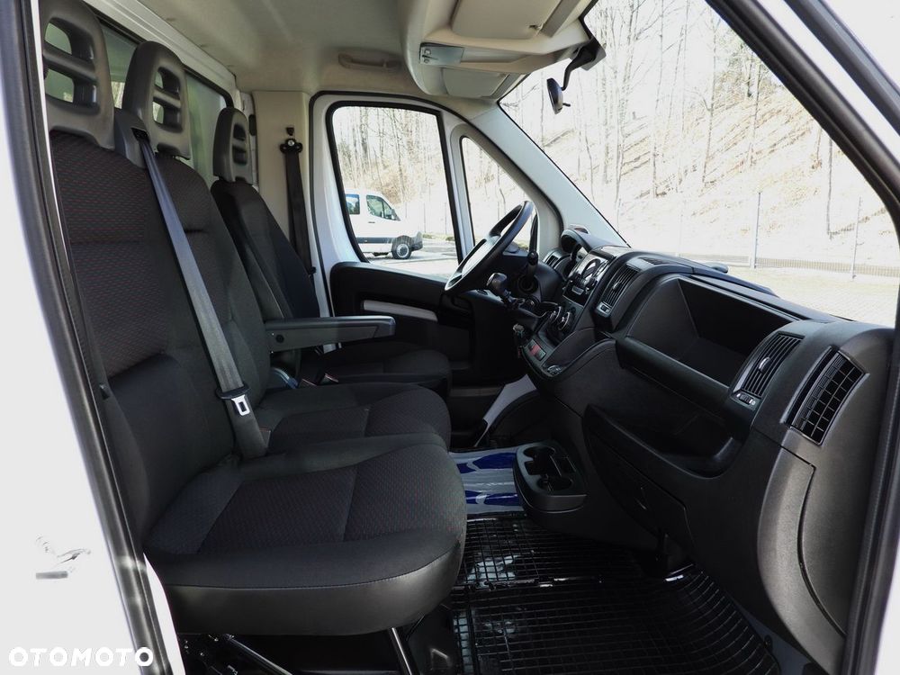 Peugeot BOXER CHŁODNIA KONTENER 0*C 8 PALET TEMPOMAT LEDY KLIMATYZACJA  140KM - 37