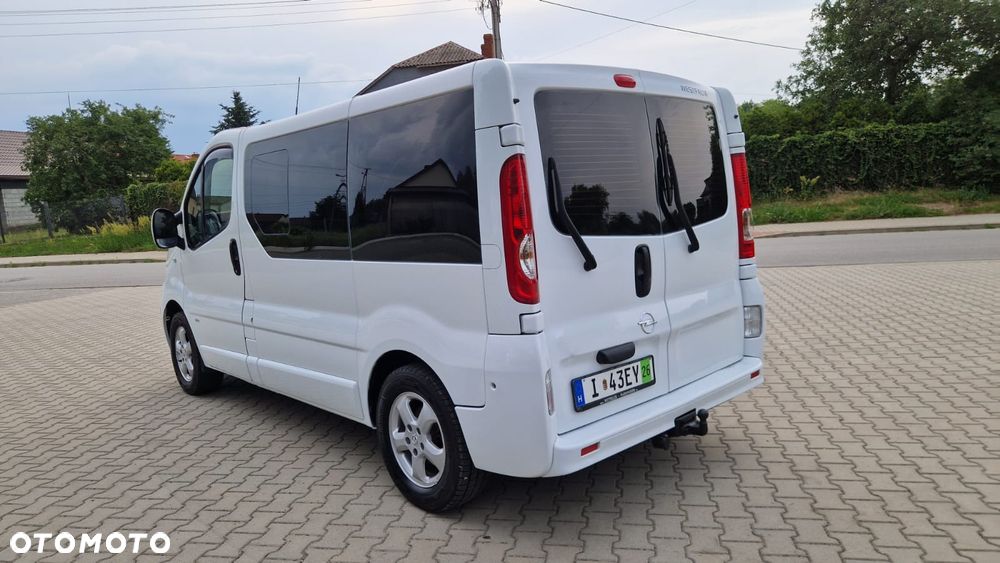 Opel Vivaro - 35