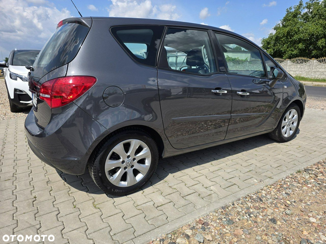 Opel Meriva 1.4 150 Jahre - 9