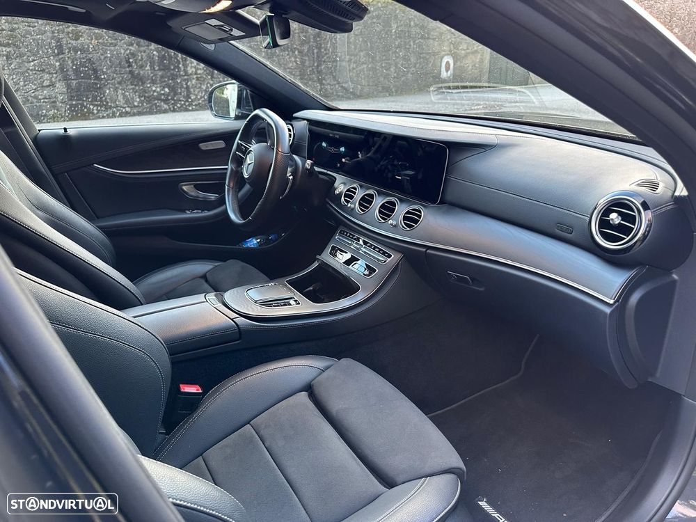 Mercedes-Benz E 300 de AMG Line - 12