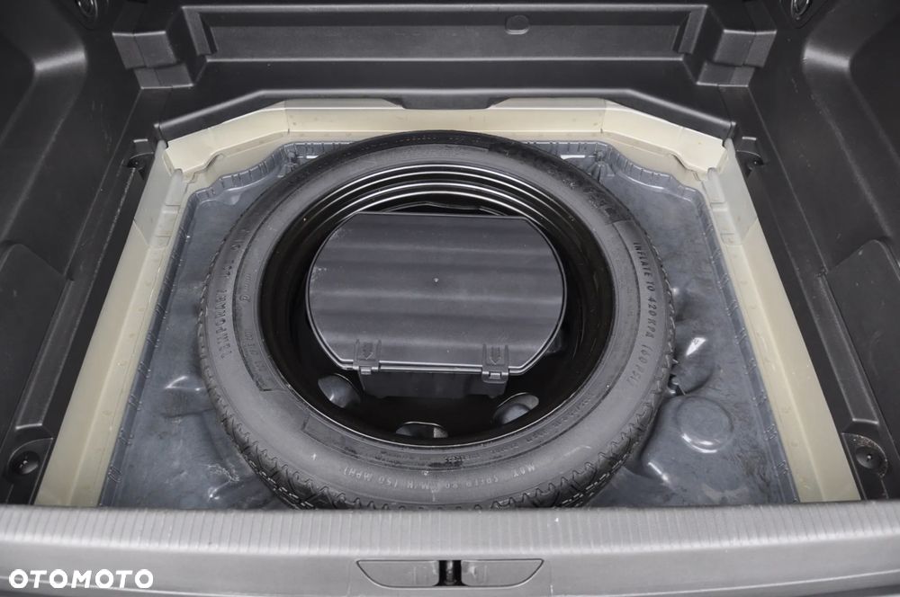 Opel Grandland X 1.2 T GPF Design Line S&S - 38