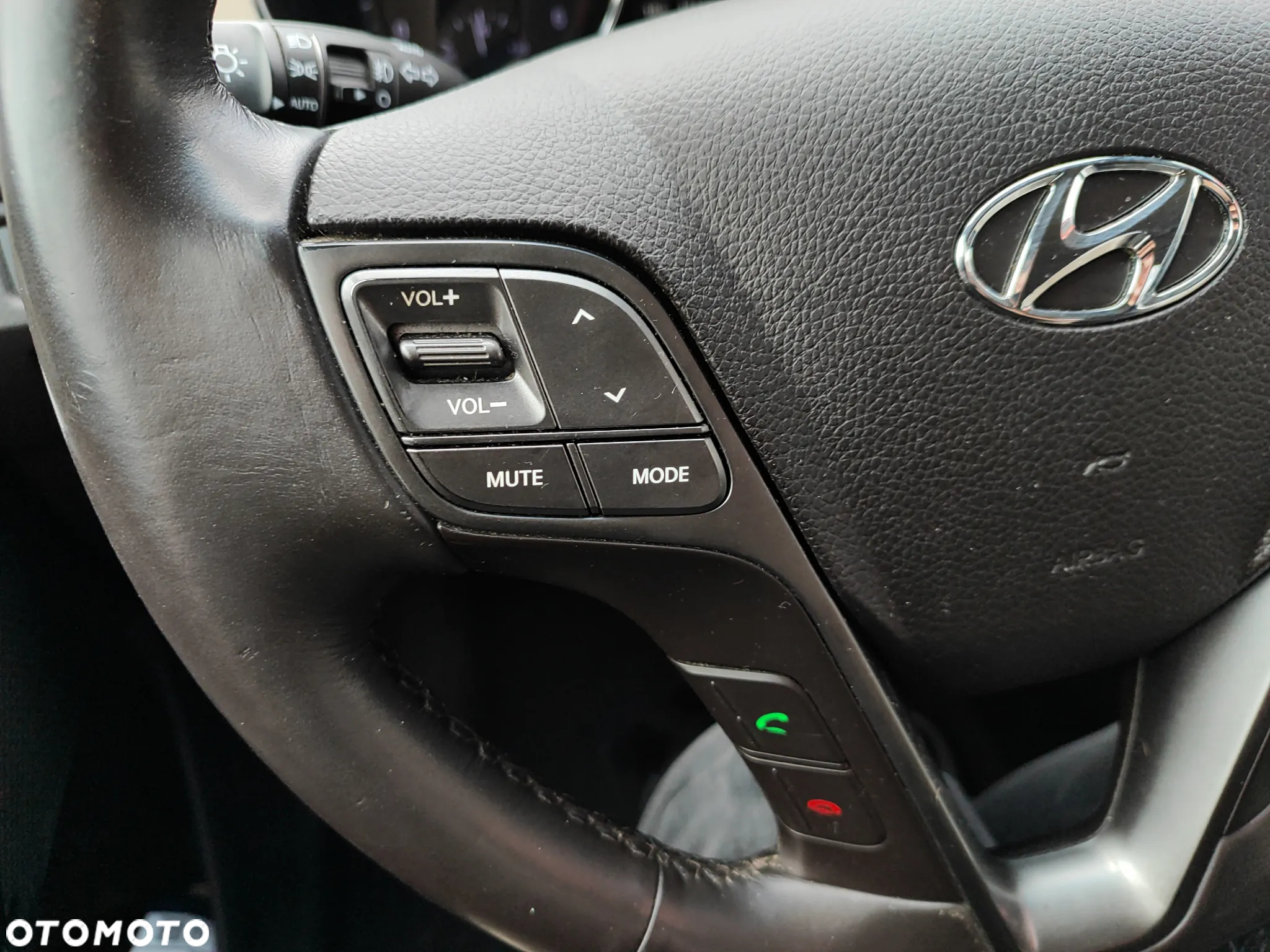 Hyundai Santa Fe 2.0 CRDi Executive 4WD - 18