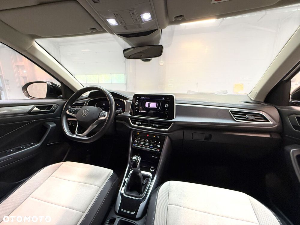 Volkswagen T-Roc 1.5 TSI Style - 30