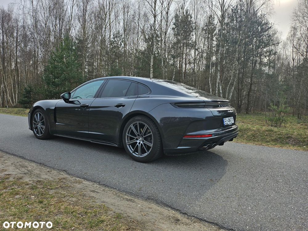 Porsche Panamera - 11
