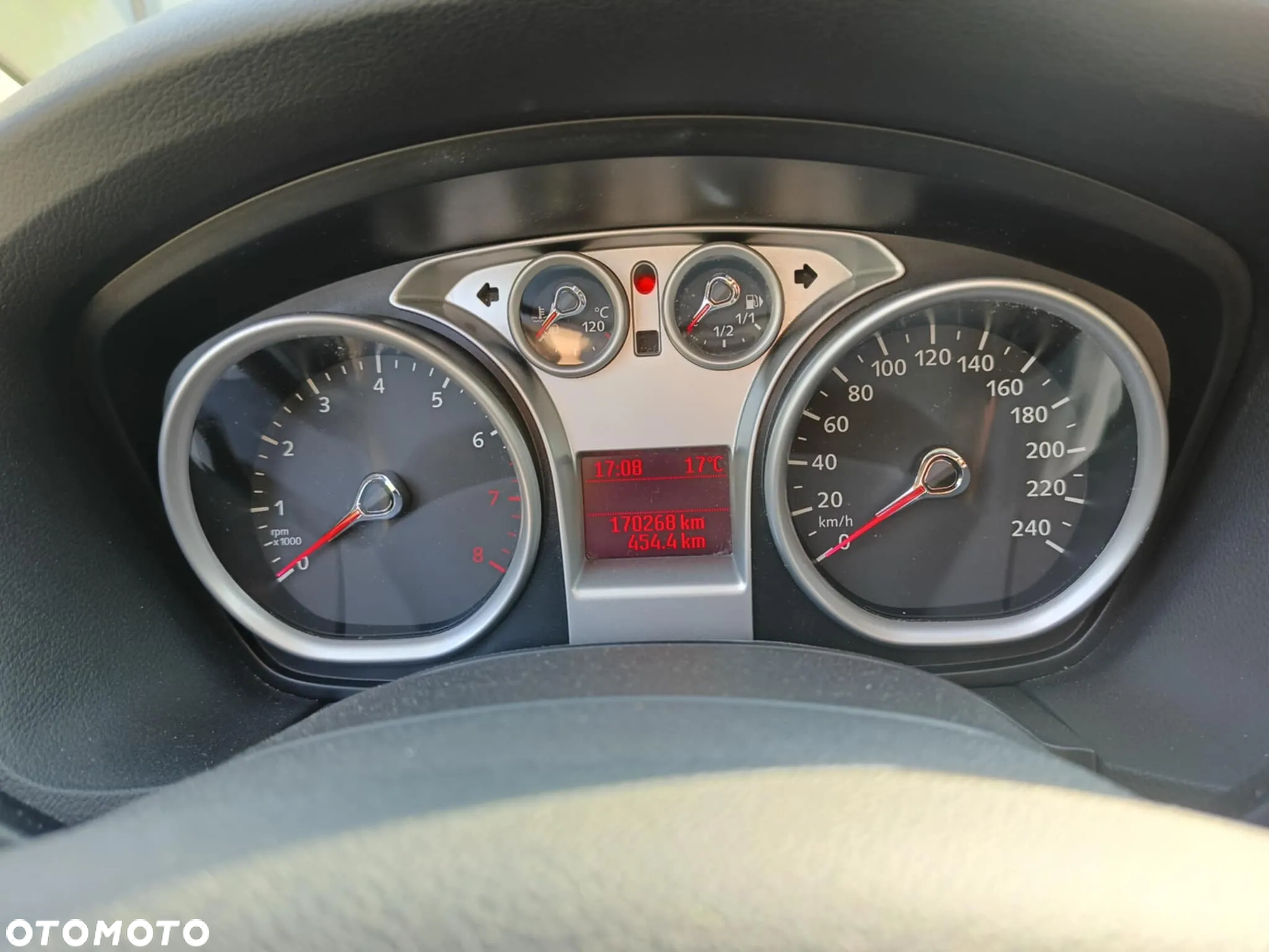 Ford Focus 1.4 Ambiente - 18