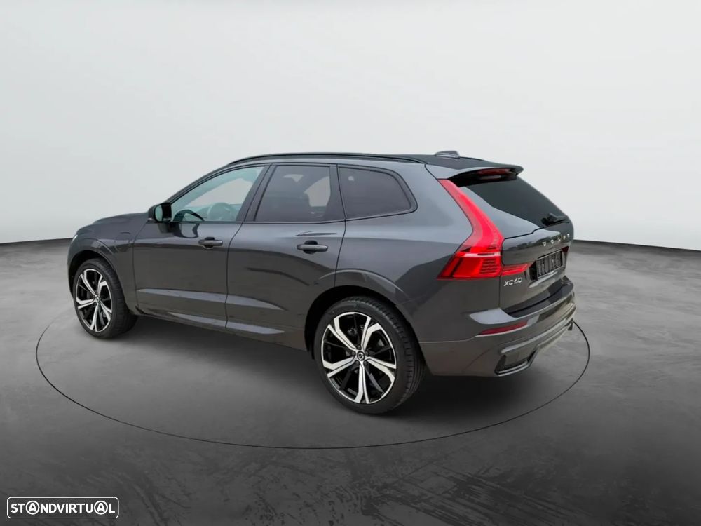 Volvo XC 60 T6 AWD Recharge Plus Dark - 6