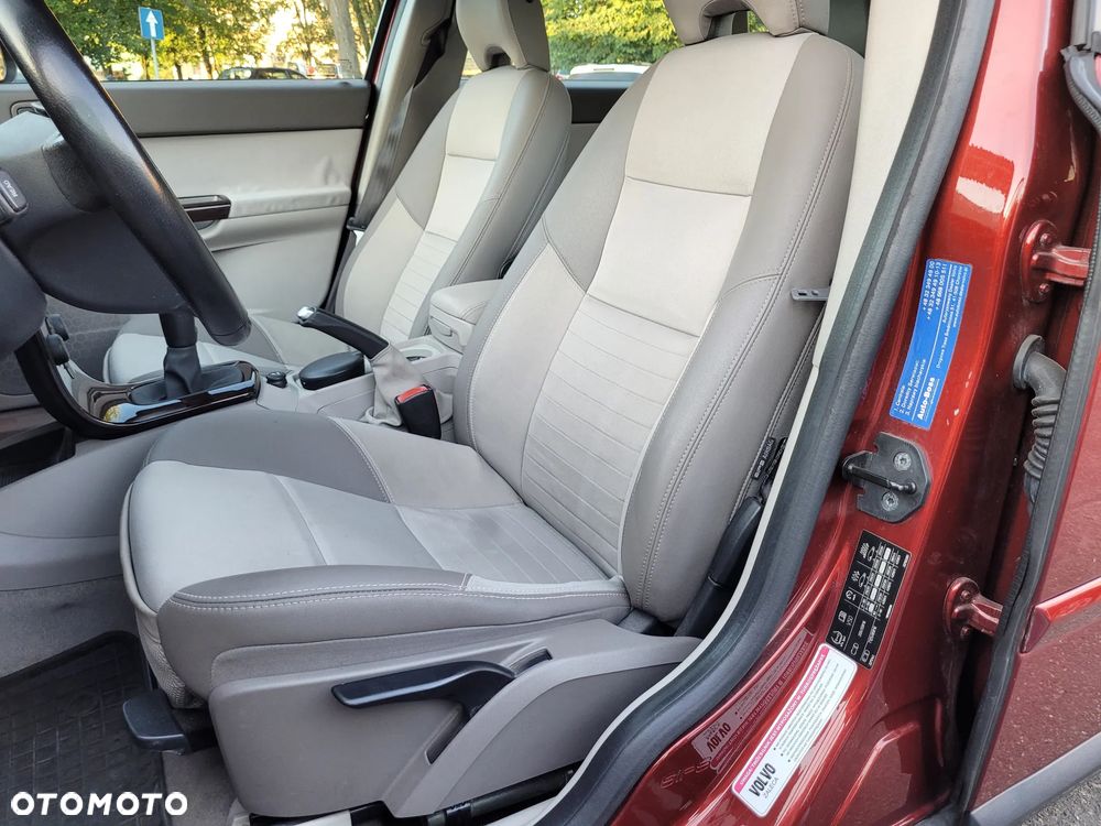 Volvo V50 2.0D - 10