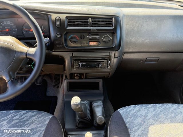 Mitsubishi L200 2.5 TD CD - 18