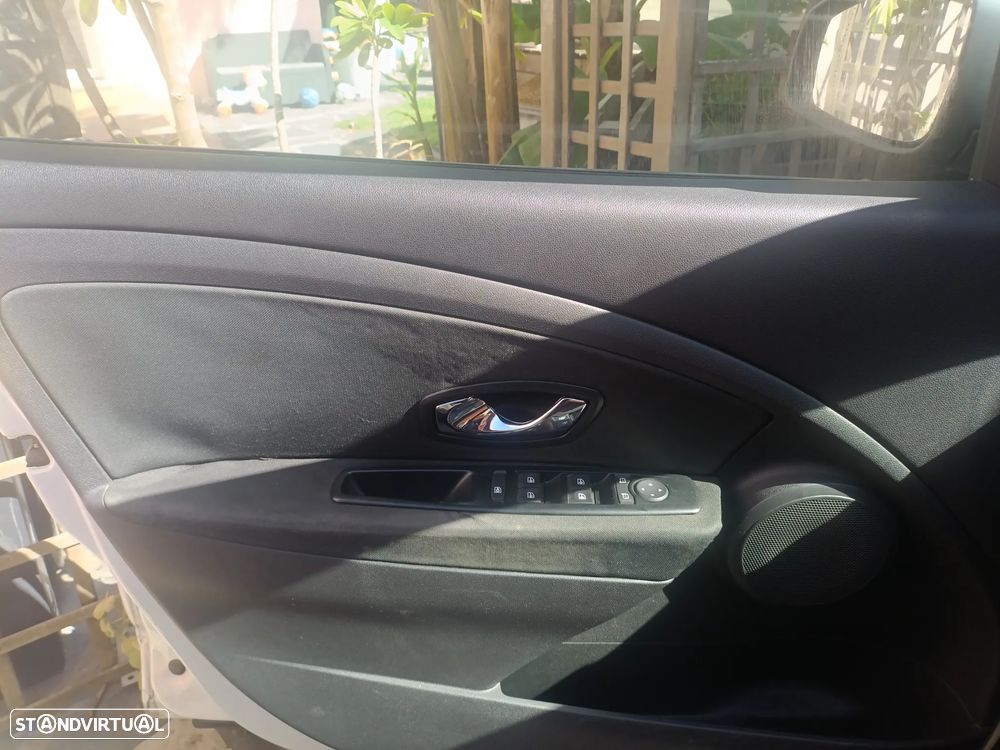 Renault Mégane Sport Tourer ENERGY dCi 110 Start & Stopp Dynamique - 9