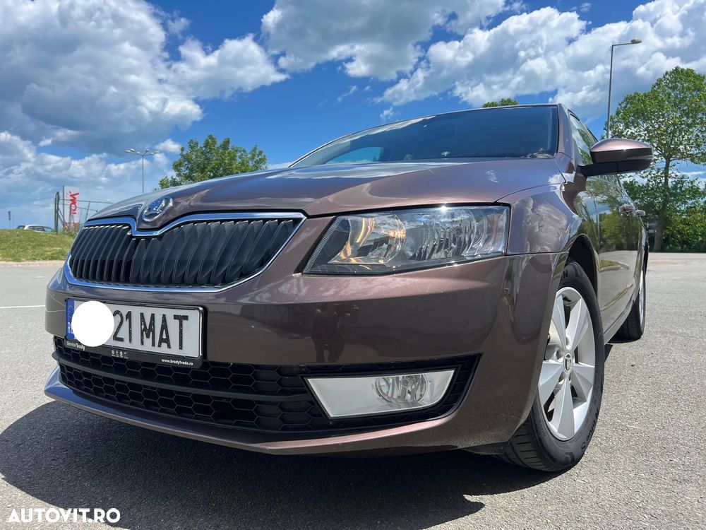 Skoda Octavia 1.6 TDI AMBITION - 2