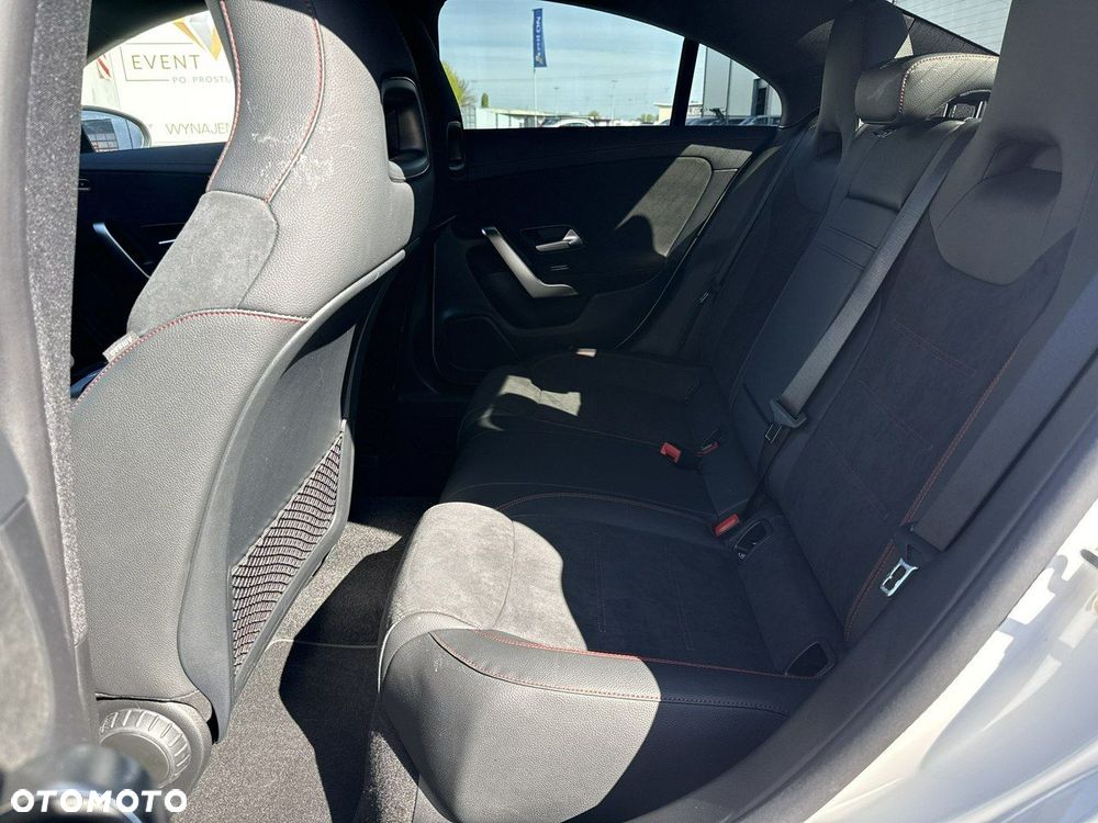 Mercedes-Benz CLA 200 mHEV AMG Line 7G-DCT - 15