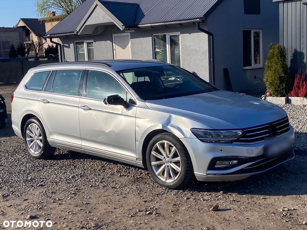 Volkswagen Passat - 8
