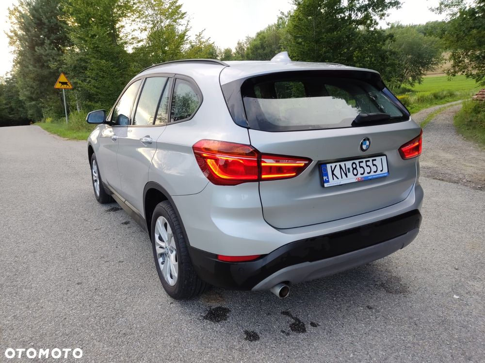 BMW X1 sDrive16d Sport Line - 5