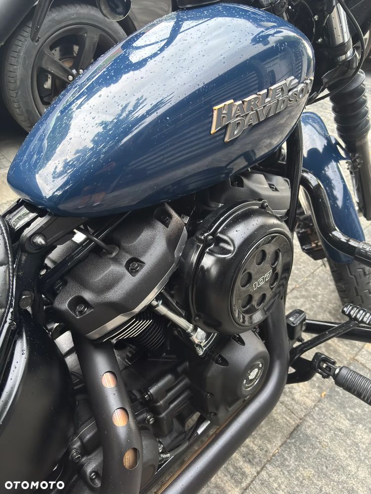 Harley-Davidson Softail Street Bob - 16