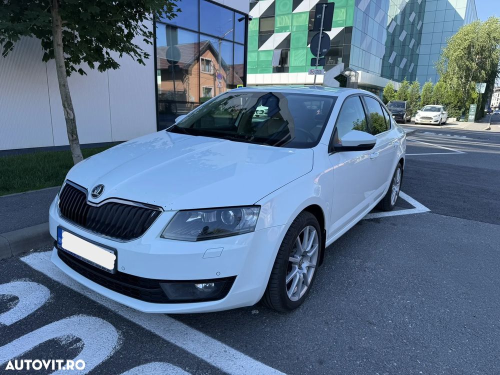Skoda Octavia 2.0 TDI DSG Style - 4