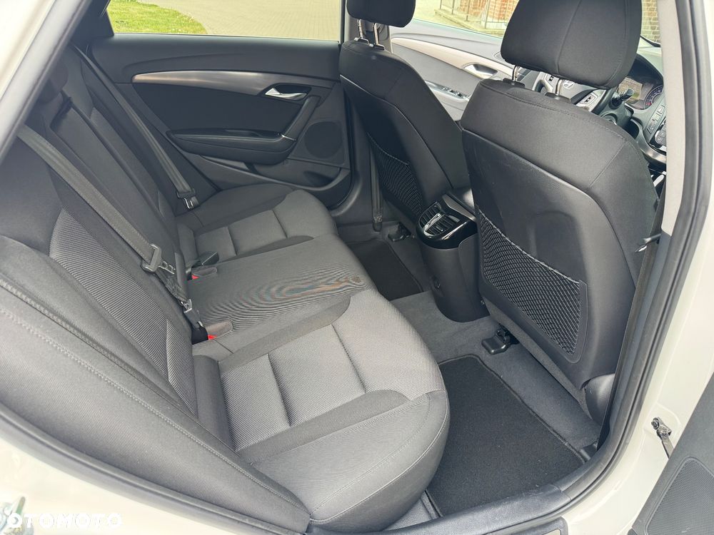 Hyundai i40 i40cw 1.6 Fifa World Cup Edition - 25