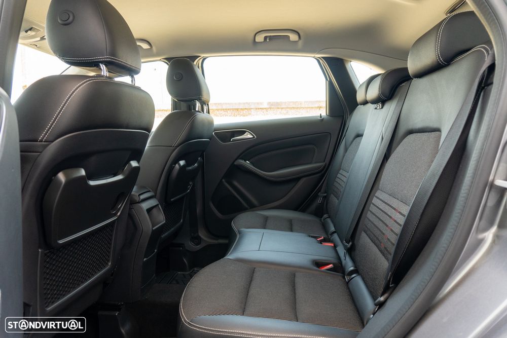 Mercedes-Benz B 180 CDI Style - 26