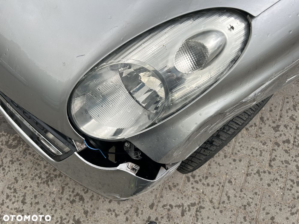 Nissan Micra - 13
