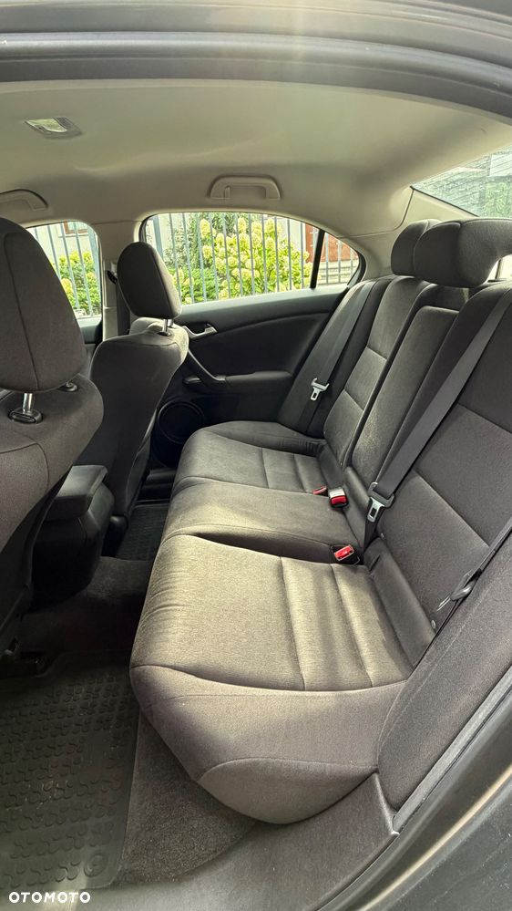 Honda Accord 2.0 Elegance - 11