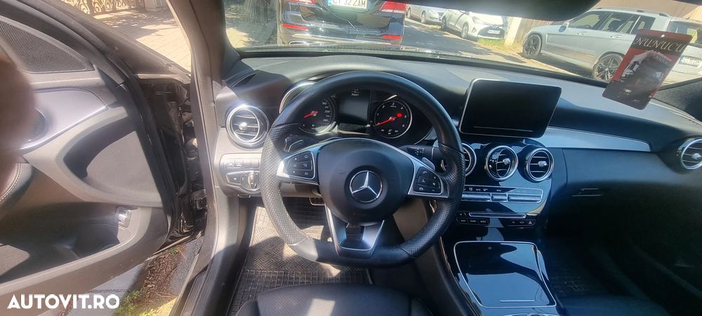 Mercedes-Benz C 220 d 4MATIC Aut. - 4