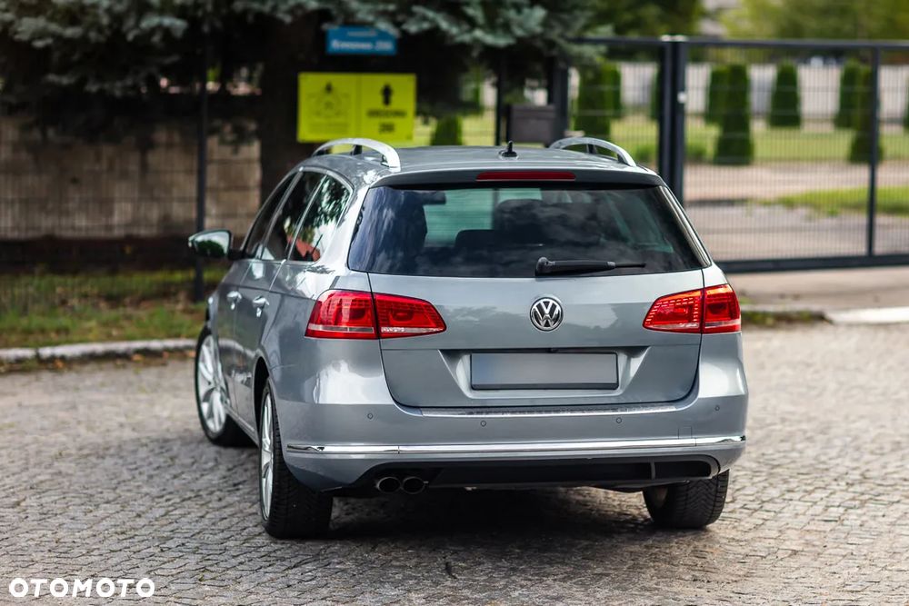 Volkswagen Passat 2.0 TDI DPF Highline DSG - 13
