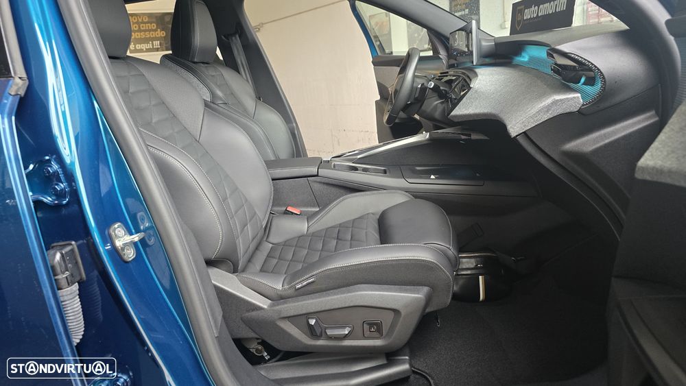 Peugeot E-3008 GT - 27