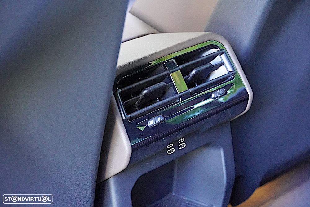 BMW 530 e Pack Desportivo M - 29