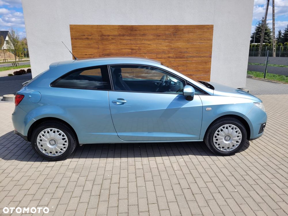 Seat Ibiza SC 1.4 16V Reference - 4