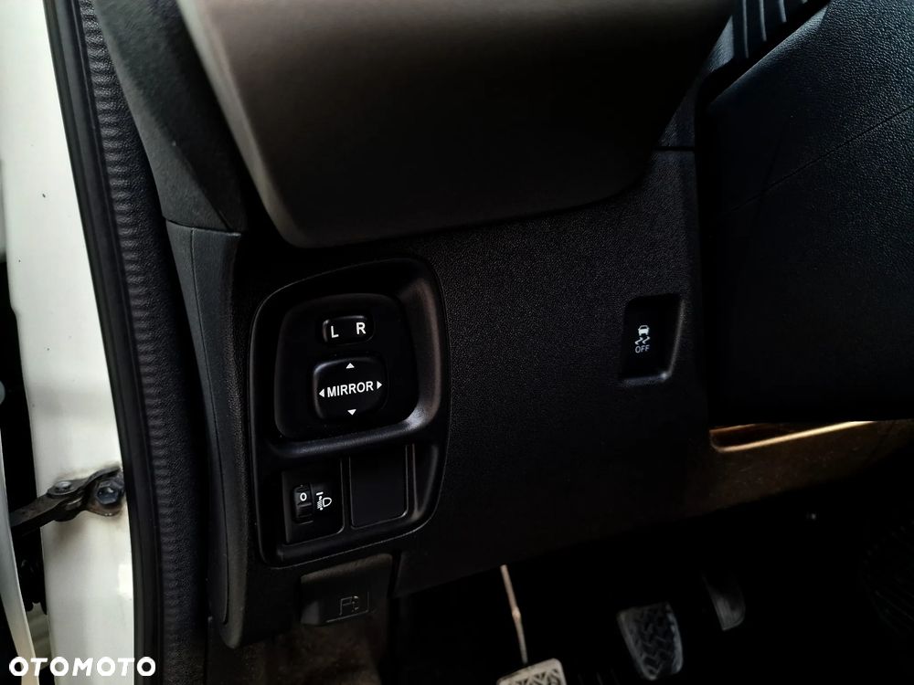 Toyota Aygo x-play - 20