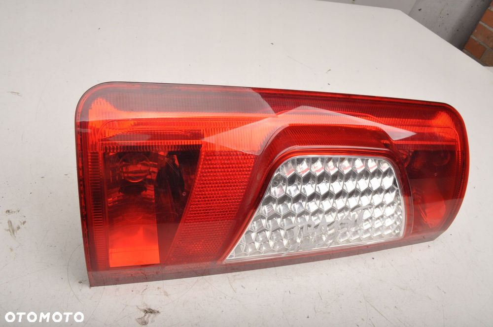 FORD TRANSIT CONNECT LAMPA LEWA TYLNA LEWY TYŁ - 1