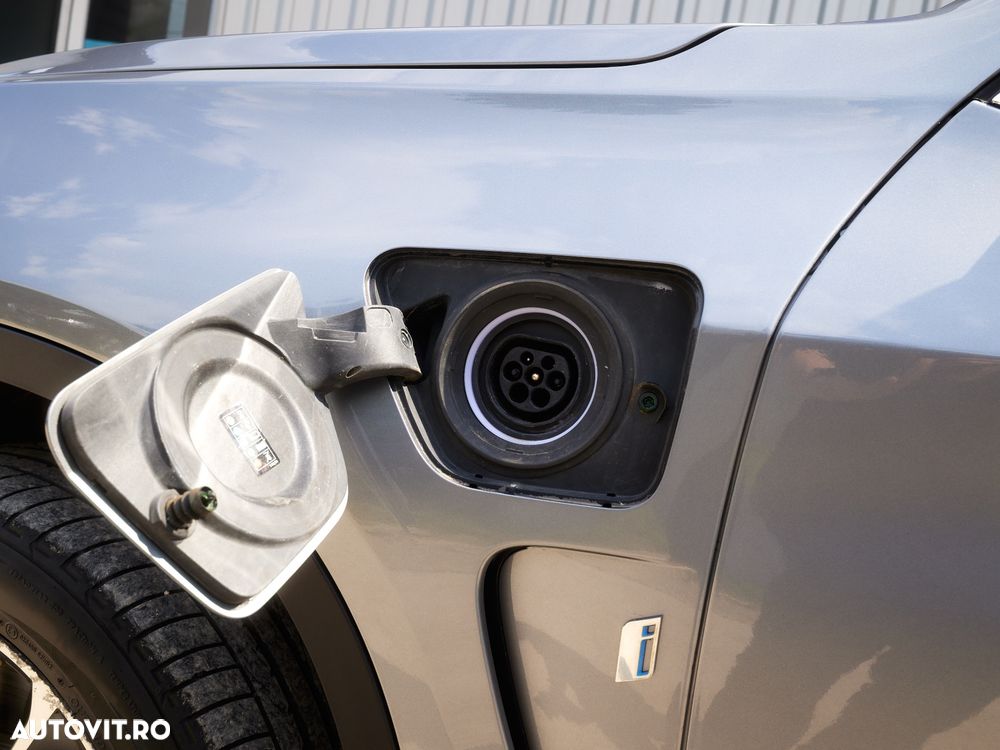 BMW X5 xDrive40e - 38