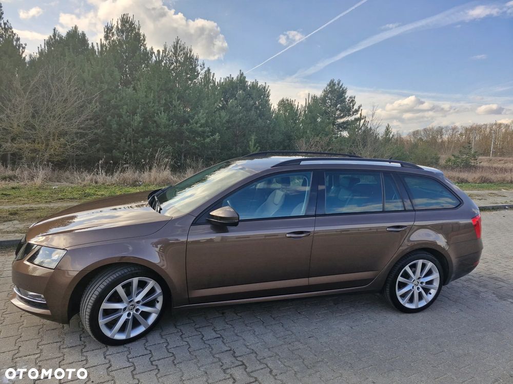 Skoda Octavia 2.0 TDI SCR Clever DSG - 14