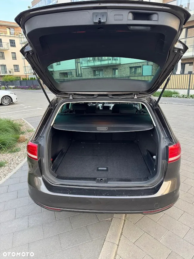 Volkswagen Passat 2.0 TDI BMT Comfortline DSG - 11