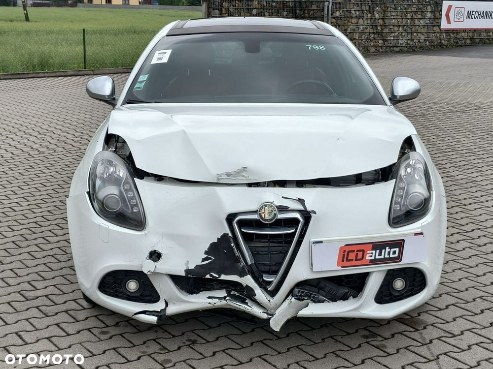 Alfa Romeo Giulietta - 2