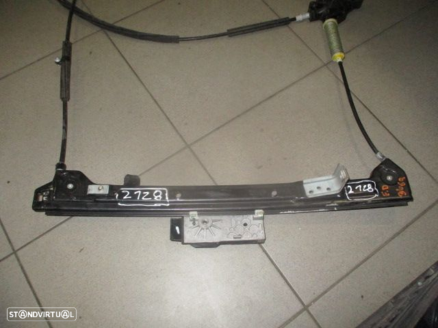 Elevador Sem Motor 8820012C00 MINI COOPER 2009 1.6D 110CV 5P CINZA FD - 2
