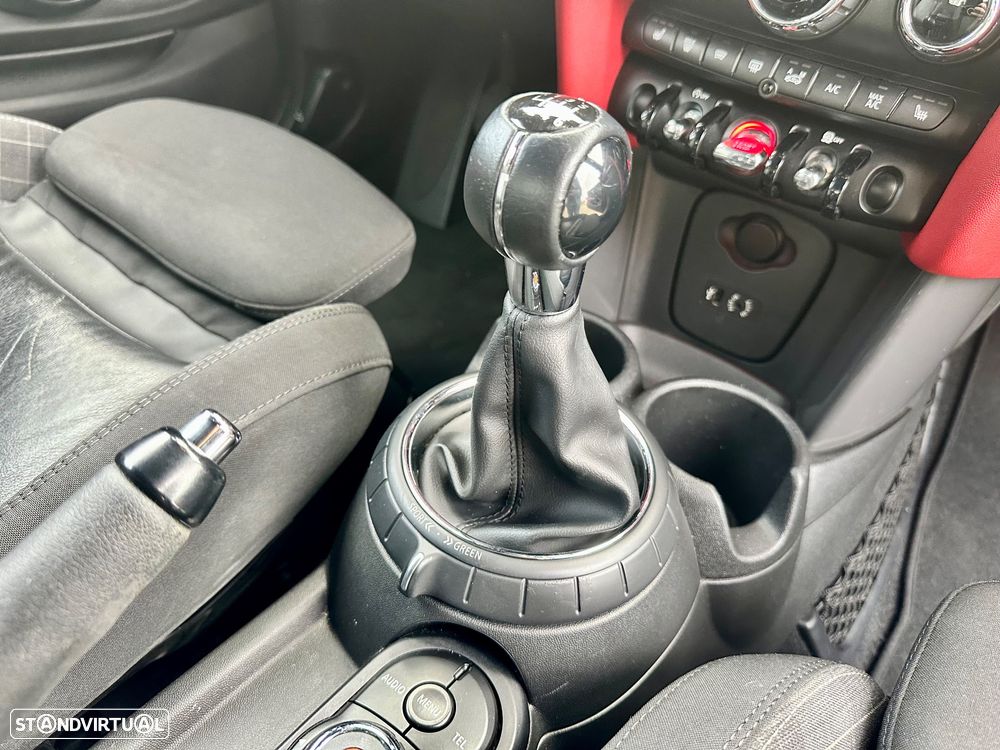 MINI 3 Portas Cooper D - 37