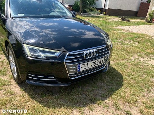 Audi A4 Avant 2.0 TDI S tronic - 1