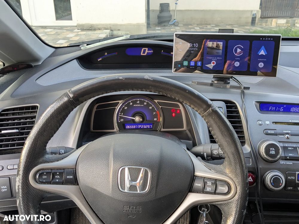 Honda Civic 1.8 TypeS Plus - 11