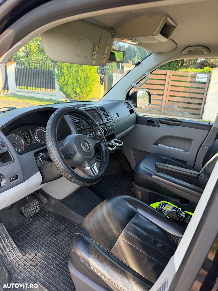 Volkswagen Transporter - 11