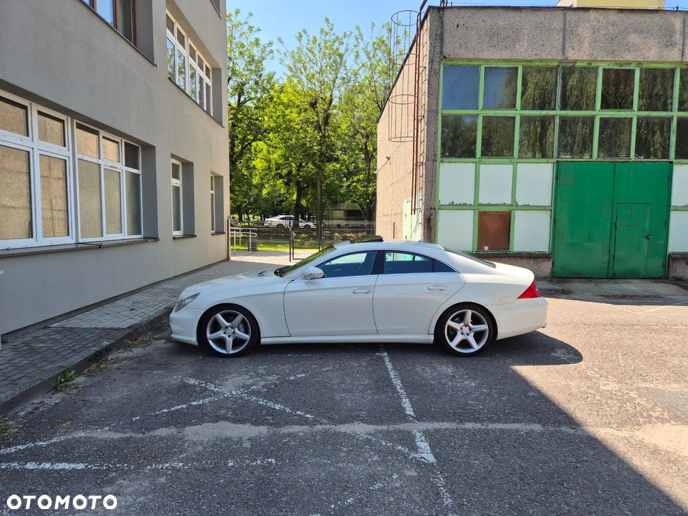 Mercedes-Benz CLS - 4