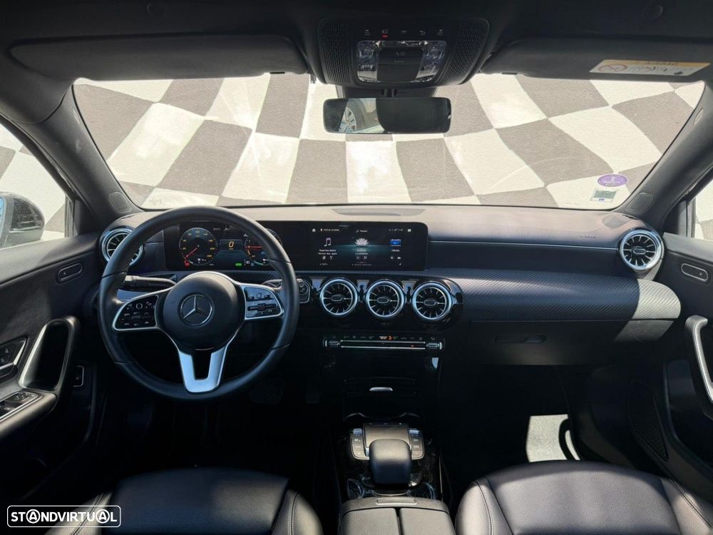 Mercedes-Benz A 250 e 8G-DCT - 2