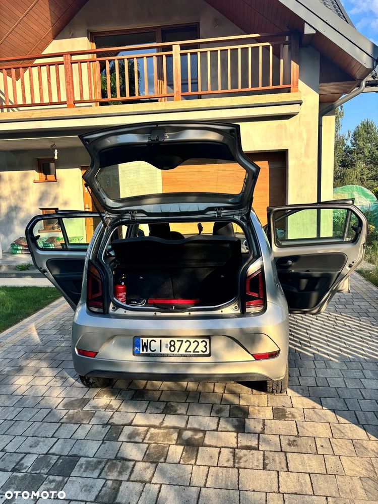 Volkswagen up! 1.0 move - 9