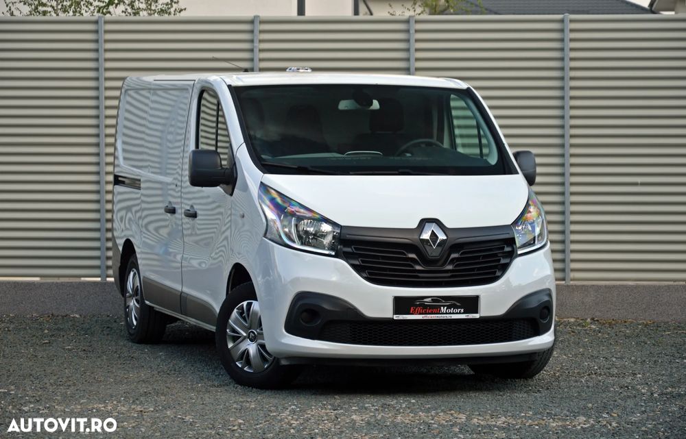 Renault Trafic - 2