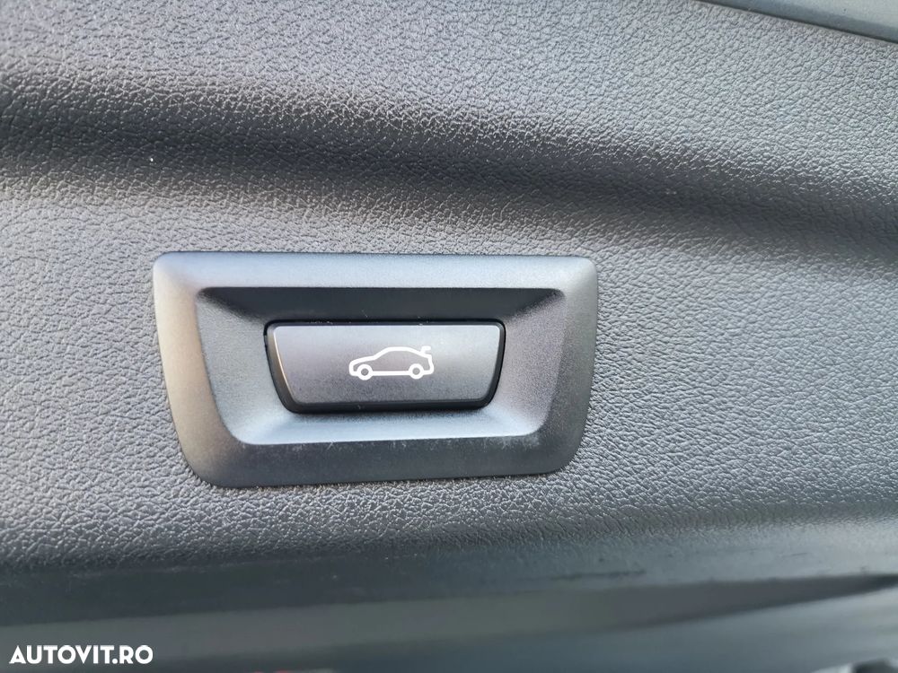 BMW Seria 2 218d Aut. Luxury Line - 32
