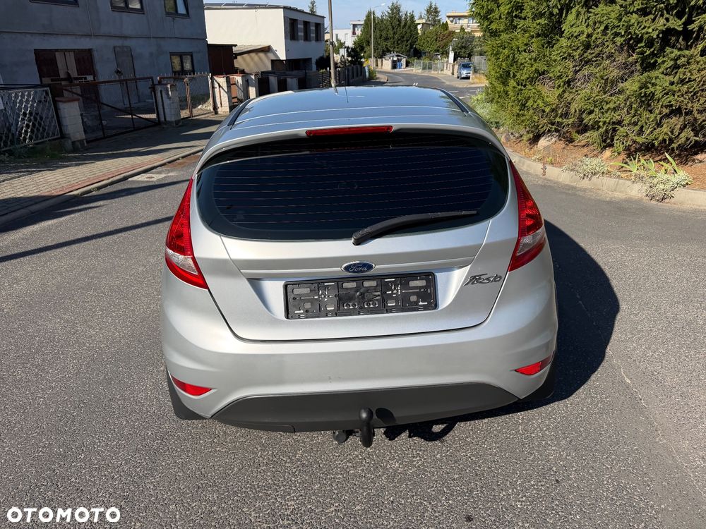 Ford Fiesta - 9